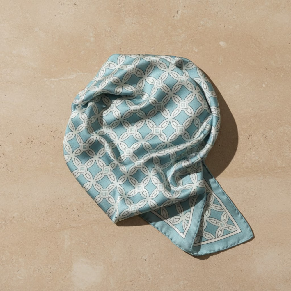 Laura Biagiotti “Rosone” Foulard